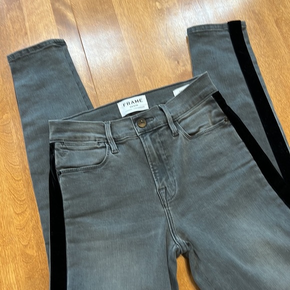 7. Frame Gray Le High Skinny Size 25 Black Velvet Tuxedo Stripe - Picture 2 of 8